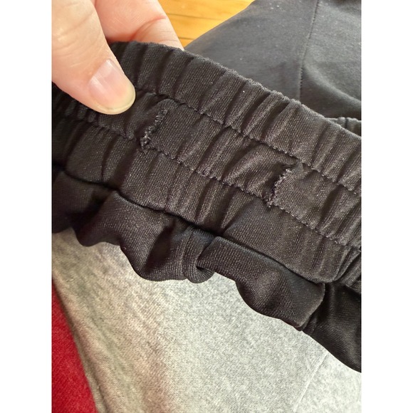 Lululemon black jogger pants athleisure - Picture 4 of 9